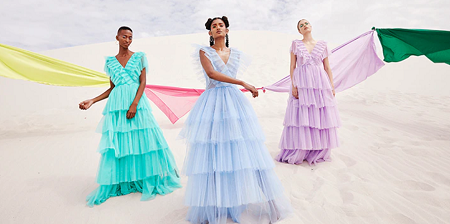 21 of the Prettiest Printed Outfits to Own RN