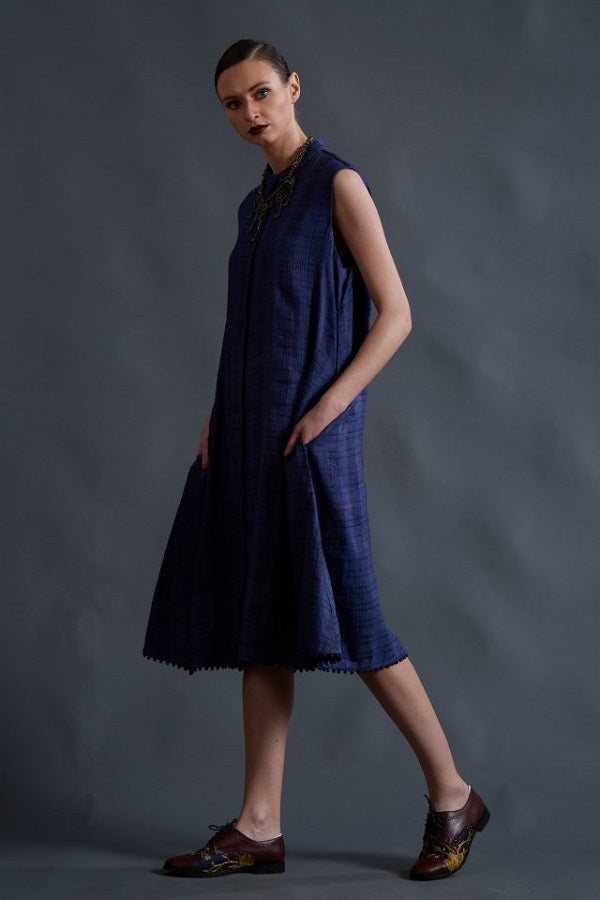 SLEEVELESS SHIRT DRESS