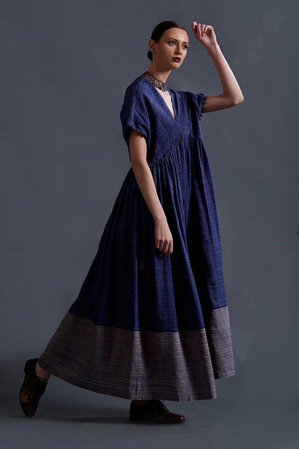 V Neck Mexi Dress