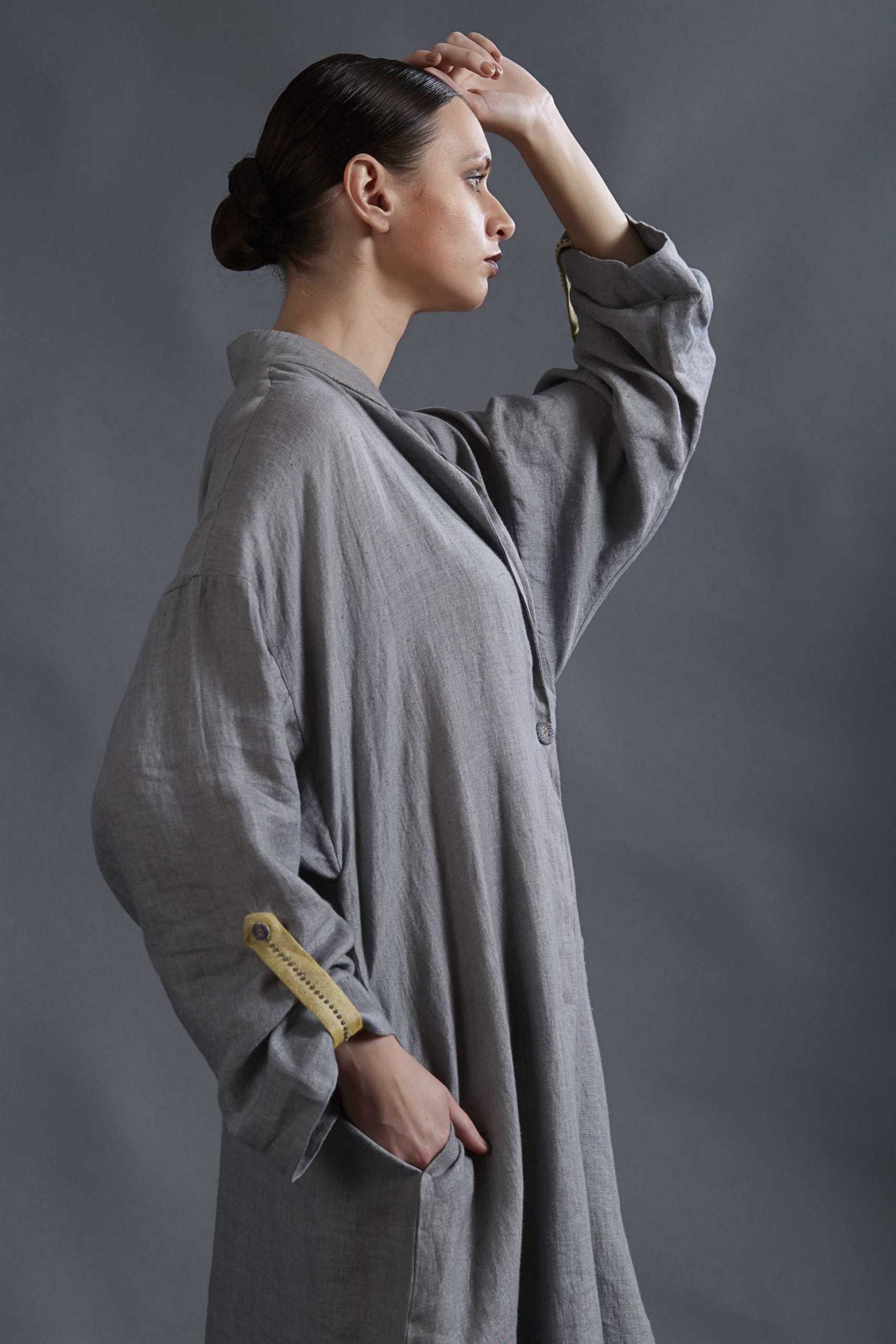 ASH GREY TUNIC TOP