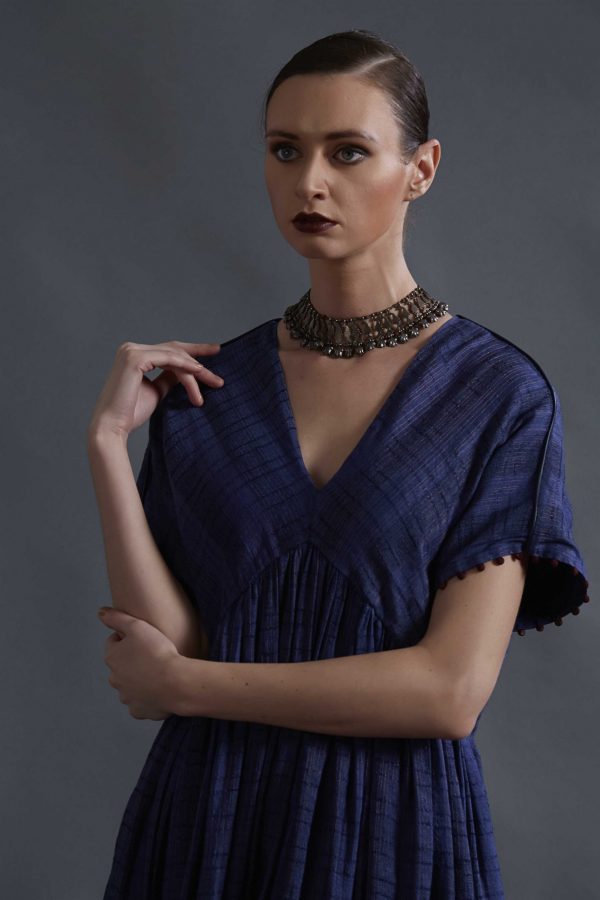 V Neck Mexi Dress