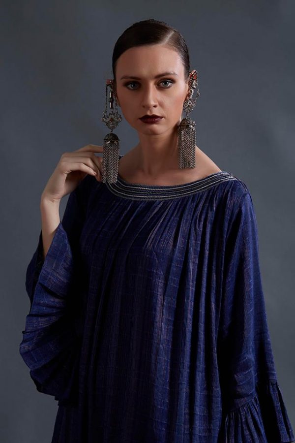 TENT DRESS IN LINEN SILK ZARI BLEND