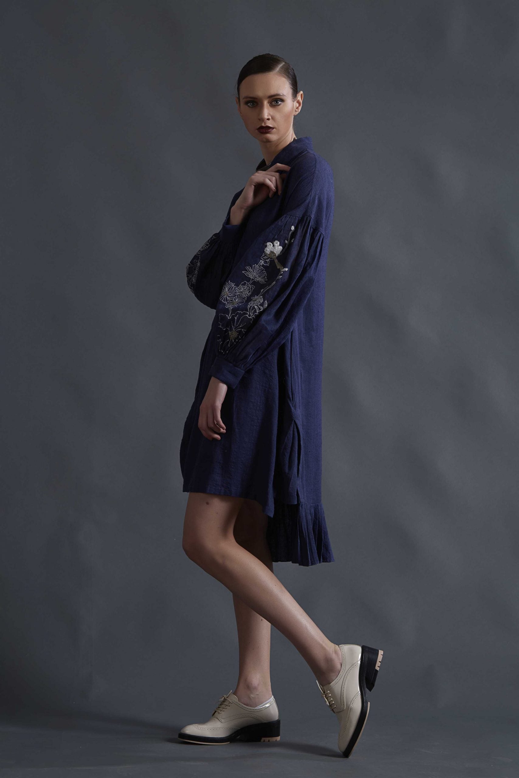 BALLOON SLEEVE DRESS