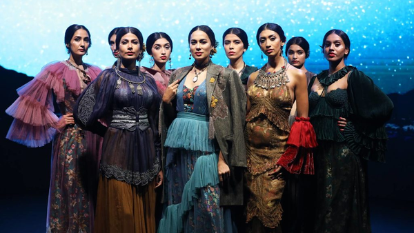 FDCI X LFW DAY 3: FROM MASABA’S DRIVE TROUGH SHOW TO GAURI & NAINIKA’S SUMMER DREAMS, THE DAY WAS A TREAT