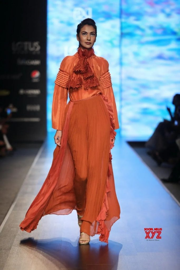 DELHI LOTUS MAKE UP INDIA FASHION WEEK NIDHI YASHA