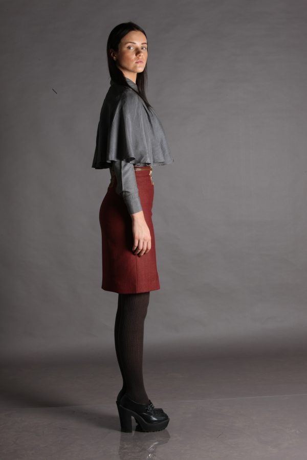 Woollen skirt with embroidered waistband